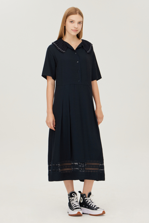 https://img.benettonmall.com/PARTS/KB/25F/BAOP06541DN_MB_D5.jpg
