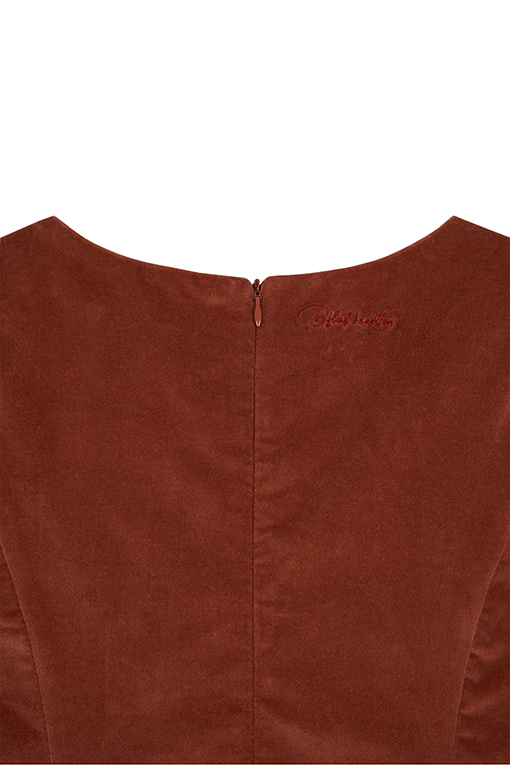 https://img.benettonmall.com/PARTS/KB/25F/BAOPY1541RD_MB_D4.jpg