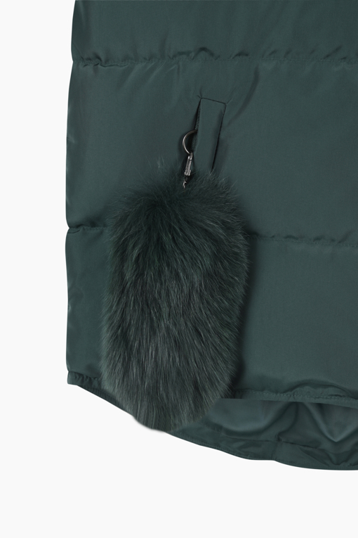 https://img.benettonmall.com/PARTS/KB/25F/BAPDE1561GN_MB_D3.jpg