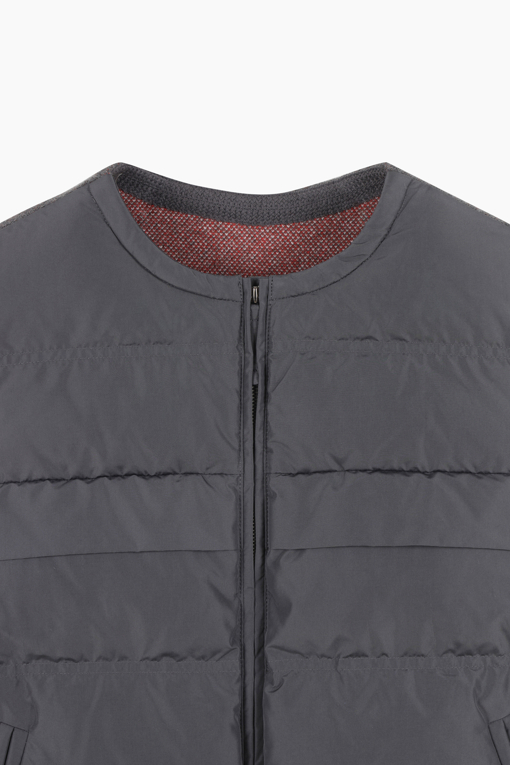 https://img.benettonmall.com/PARTS/KB/25F/BAPDE3561DG_MB_D2.jpg