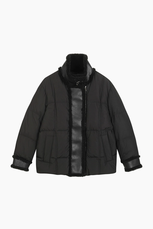https://img.benettonmall.com/PARTS/KB/25F/BAPDE8561BK_MB.jpg