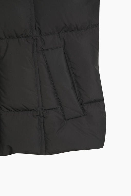 https://img.benettonmall.com/PARTS/KB/25F/BAPDE8561BK_MB_D3.jpg