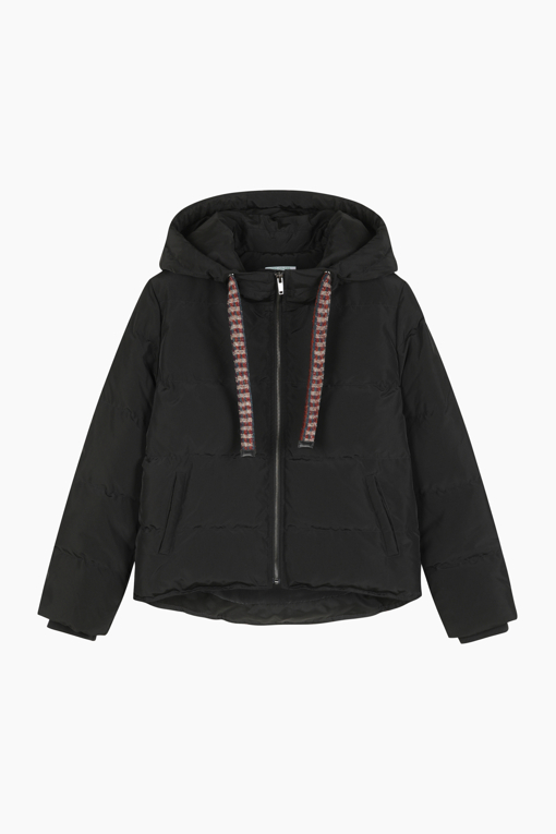 https://img.benettonmall.com/PARTS/KB/25F/BAPDF7561BK_MB_D10.jpg