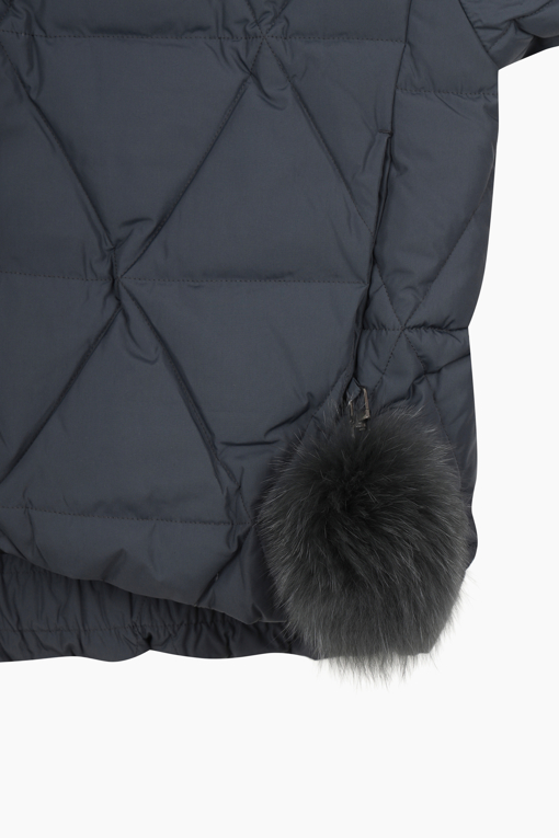 https://img.benettonmall.com/PARTS/KB/25F/BAPDG1561DG_MB_D13.jpg