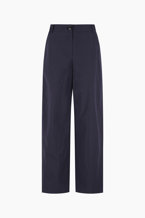 https://img.benettonmall.com/PARTS/KB/25F/BAPT01541NY_MB_D10.jpg
