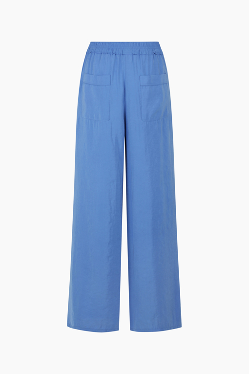 https://img.benettonmall.com/PARTS/KB/25F/BAPT03541BL_MB_D11.jpg