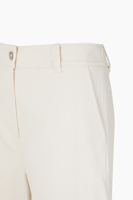https://img.benettonmall.com/PARTS/KB/25F/BAPT06541IV_MB_D2.jpg