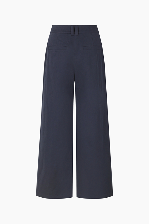 https://img.benettonmall.com/PARTS/KB/25F/BAPT07541NY_MB_D1.jpg