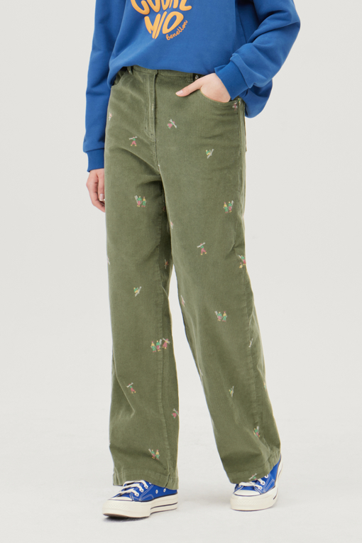 https://img.benettonmall.com/PARTS/KB/25F/BAPT52561KA_MB_D0.jpg