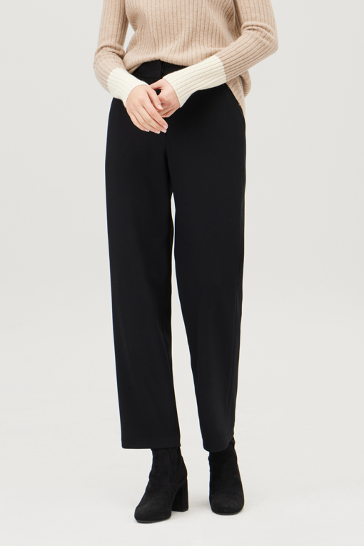 https://img.benettonmall.com/PARTS/KB/25F/BAPT56561BK_MB_D0.jpg