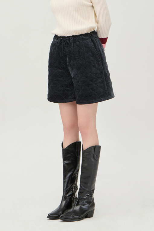 https://img.benettonmall.com/PARTS/KB/25F/BAPT58561DN_MB_D0.jpg
