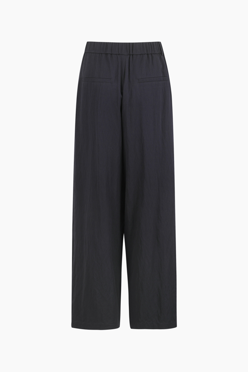 https://img.benettonmall.com/PARTS/KB/25F/BAPT87541NY_MB_D11.jpg