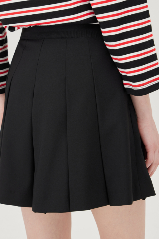 https://img.benettonmall.com/PARTS/KB/25F/BAPT88541BK_MB_D4.jpg