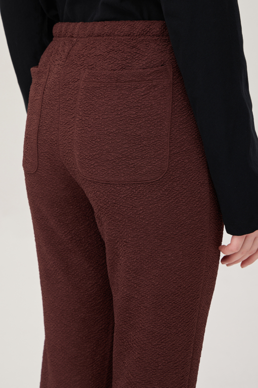 https://img.benettonmall.com/PARTS/KB/25F/BAPT92541BR_MB_D4.jpg