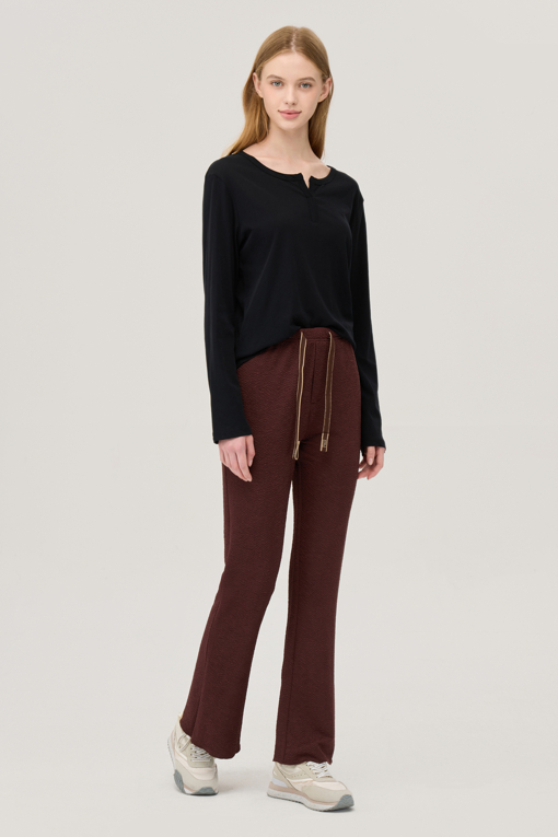 https://img.benettonmall.com/PARTS/KB/25F/BAPT92541BR_MB_D5.jpg