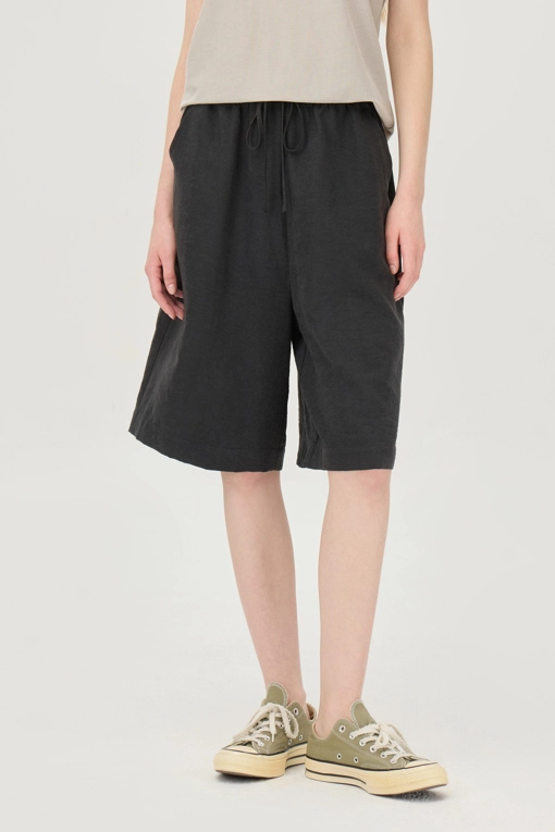 https://img.benettonmall.com/PARTS/KB/25F/BAPT93541BK_MB.jpg