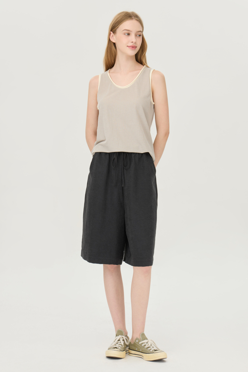 https://img.benettonmall.com/PARTS/KB/25F/BAPT93541BK_MB_D5.jpg