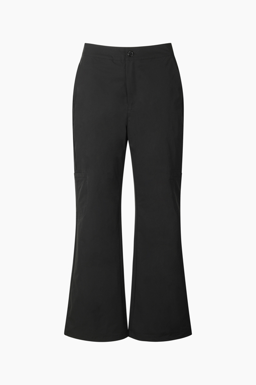 https://img.benettonmall.com/PARTS/KB/25F/BAPT94541BK_MB_D10.jpg