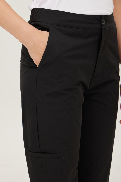 https://img.benettonmall.com/PARTS/KB/25F/BAPT94541BK_MB_D3.jpg