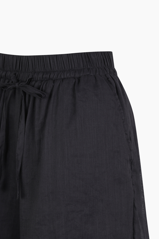 https://img.benettonmall.com/PARTS/KB/25F/BAPT96541BK_MB_D12.jpg