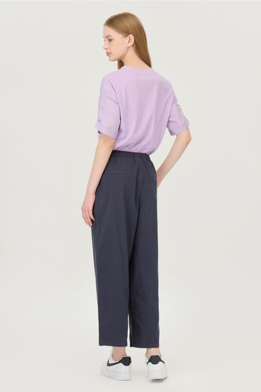 https://img.benettonmall.com/PARTS/KB/25F/BAPT97541DN_MB_D1.jpg