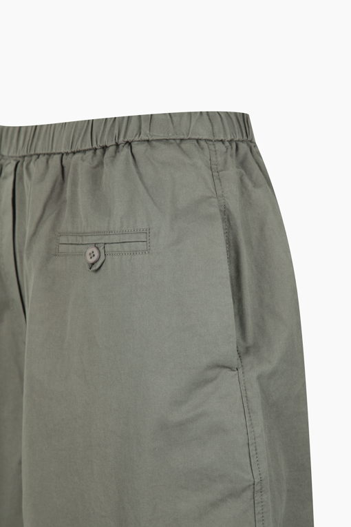https://img.benettonmall.com/PARTS/KB/25F/BAPT97541KA_MB_D12.jpg