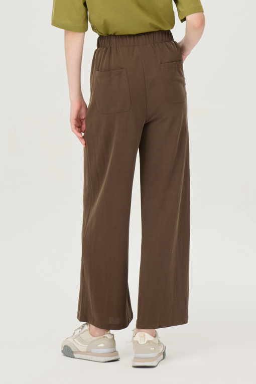 https://img.benettonmall.com/PARTS/KB/25F/BAPT98541BR_MB_D1.jpg