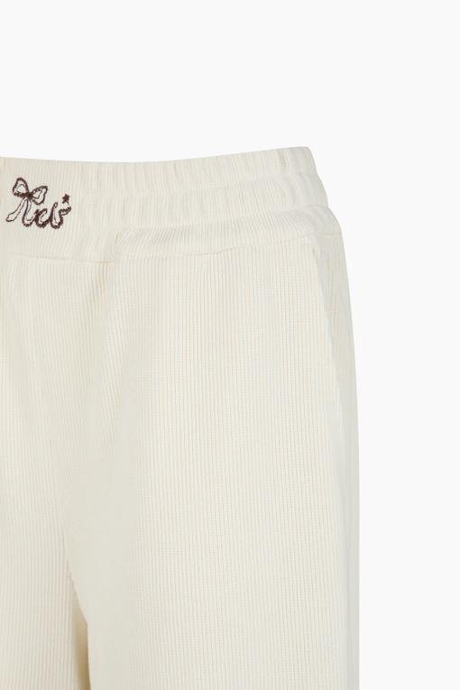 https://img.benettonmall.com/PARTS/KB/25F/BAPTF2561IV_MB_D12.jpg
