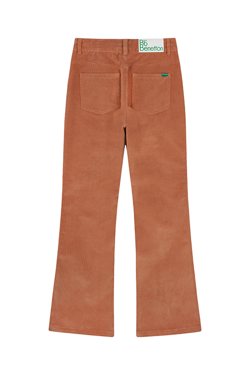 https://img.benettonmall.com/PARTS/KB/25F/BAPTY1541CO_MB_D3.jpg