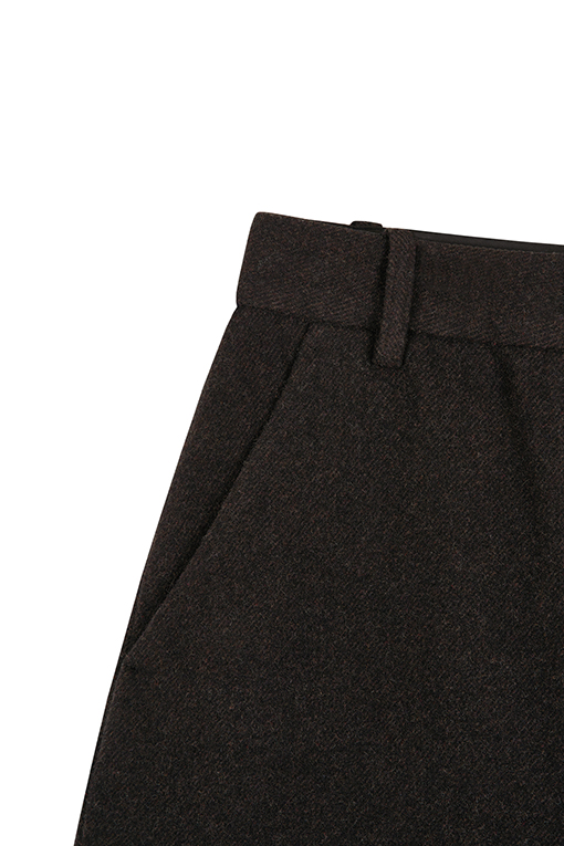 https://img.benettonmall.com/PARTS/KB/25F/BAPTY3561DW_MB_D4.jpg