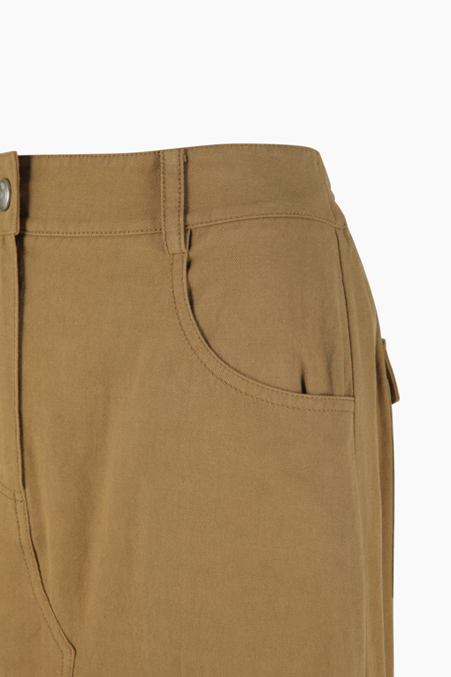 https://img.benettonmall.com/PARTS/KB/25F/BASK01541CA_MB_D12.jpg