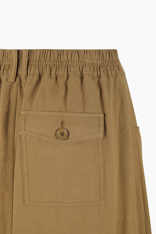 https://img.benettonmall.com/PARTS/KB/25F/BASK01541CA_MB_D13.jpg
