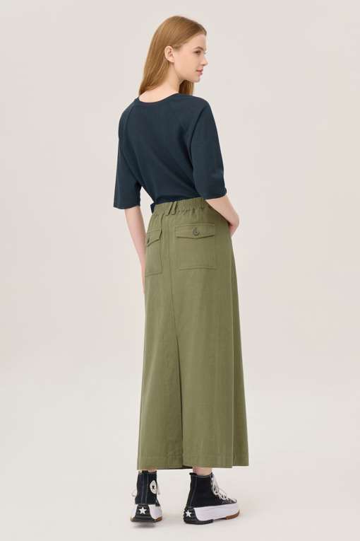 https://img.benettonmall.com/PARTS/KB/25F/BASK01541KA_MB_D1.jpg