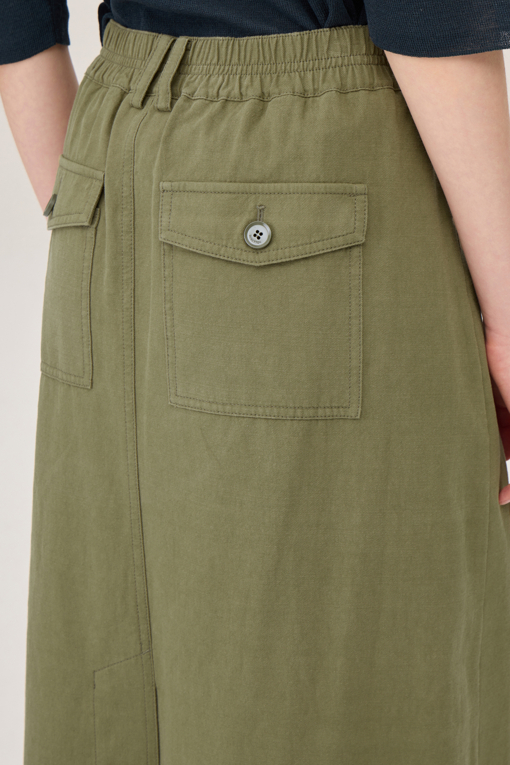 https://img.benettonmall.com/PARTS/KB/25F/BASK01541KA_MB_D4.jpg