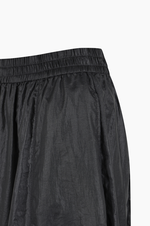 https://img.benettonmall.com/PARTS/KB/25F/BASK03541DG_MB_D12.jpg