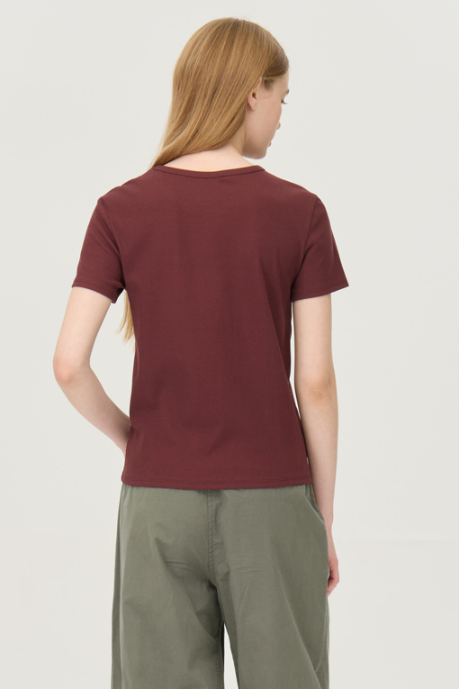 https://img.benettonmall.com/PARTS/KB/25F/BATS03541WI_MB_D1.jpg