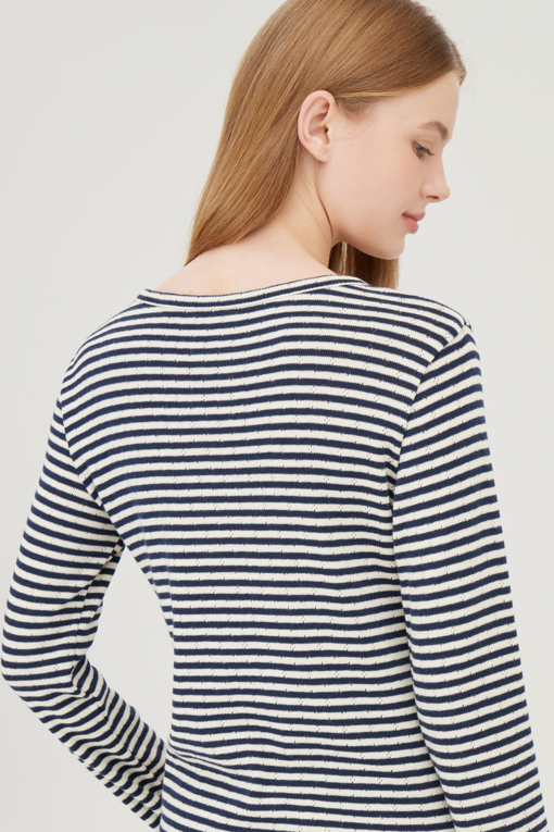 https://img.benettonmall.com/PARTS/KB/25F/BATS08541DN_MB_D3.jpg