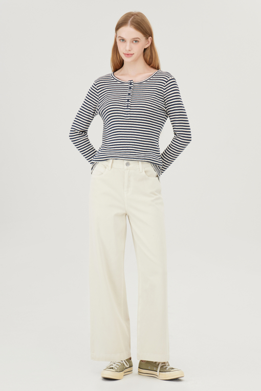 https://img.benettonmall.com/PARTS/KB/25F/BATS08541DN_MB_D5.jpg