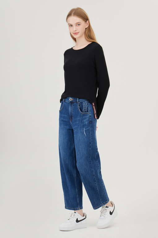 https://img.benettonmall.com/PARTS/KB/25F/BATS91541BK_MB_D5.jpg