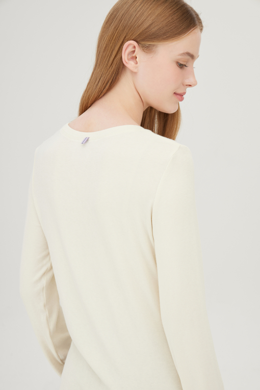 https://img.benettonmall.com/PARTS/KB/25F/BATS91541IV_MB_D3.jpg