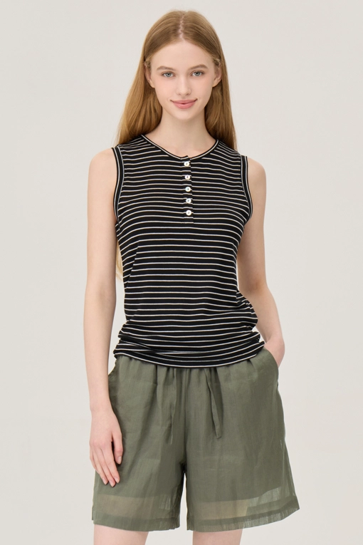 https://img.benettonmall.com/PARTS/KB/25F/BATS94541BK_MB.jpg