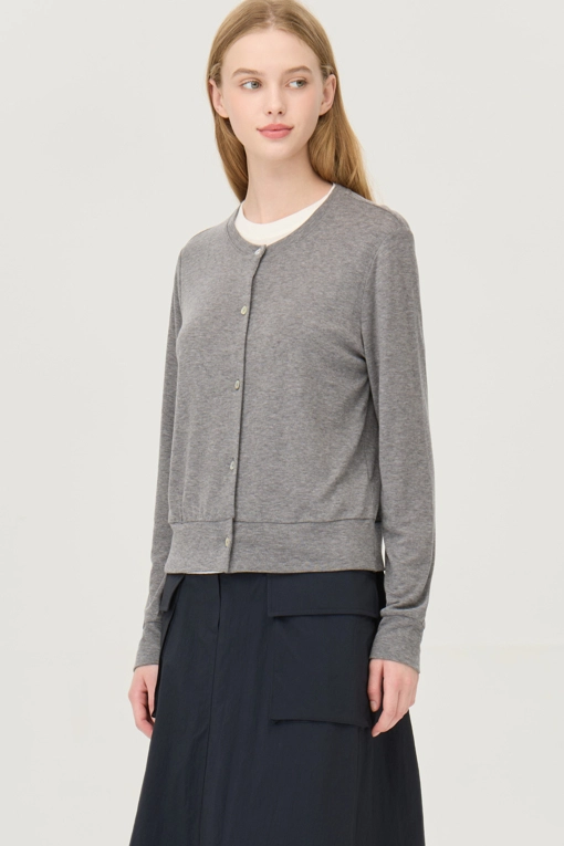 https://img.benettonmall.com/PARTS/KB/25F/BATS95541GR_MB.jpg