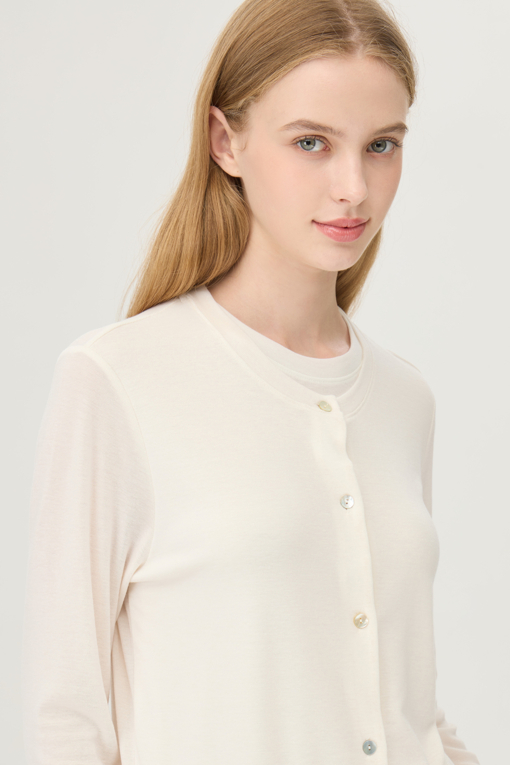 https://img.benettonmall.com/PARTS/KB/25F/BATS95541IV_MB_D2.jpg