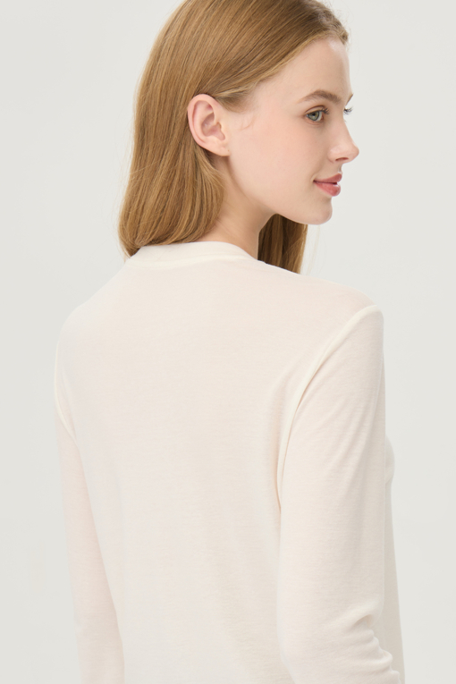 https://img.benettonmall.com/PARTS/KB/25F/BATS95541IV_MB_D3.jpg