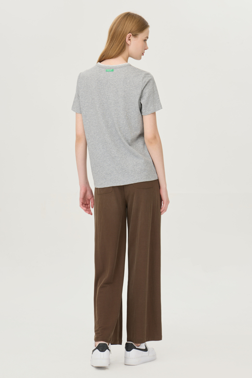 https://img.benettonmall.com/PARTS/KB/25F/BATS96541GR_MB_D1.jpg