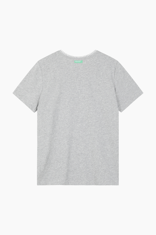 https://img.benettonmall.com/PARTS/KB/25F/BATS96541GR_MB_D11.jpg