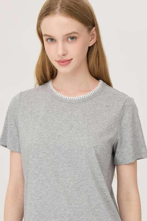 https://img.benettonmall.com/PARTS/KB/25F/BATS96541GR_MB_D2.jpg