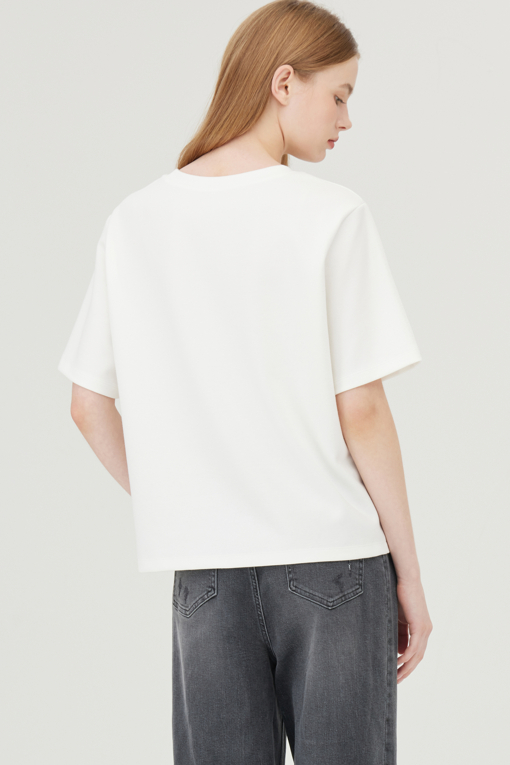 https://img.benettonmall.com/PARTS/KB/25F/BATS97541IV_MB_D1.jpg