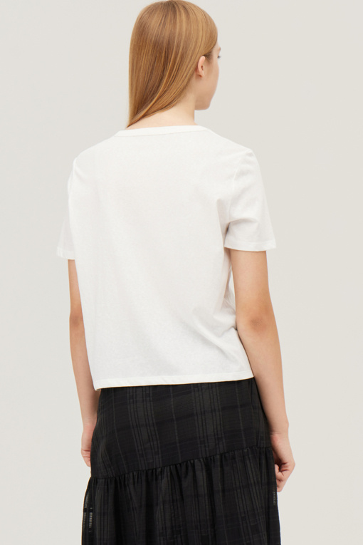 https://img.benettonmall.com/PARTS/KB/25F/BATSE5541WH_MB_D1.jpg