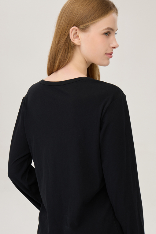 https://img.benettonmall.com/PARTS/KB/25F/BATSE6541BK_MB_D3.jpg